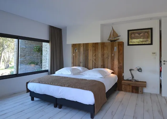 Les Lofts De Palombaggia Aparthotel